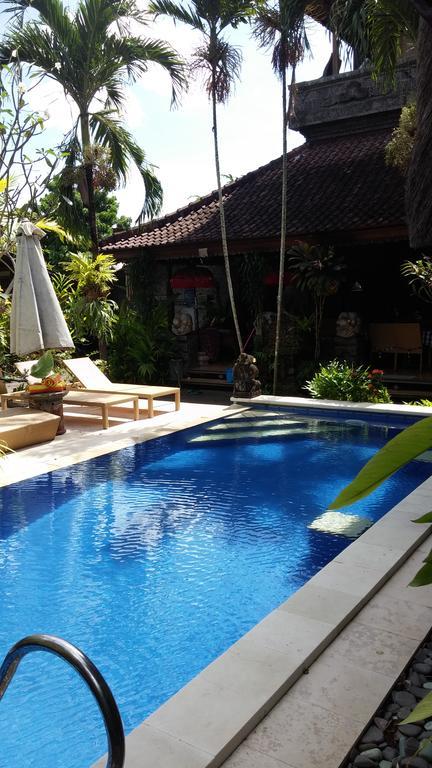 Aahh Bali Bed And Breakfast Jimbaran Kültér fotó